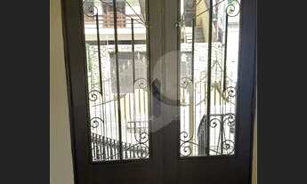 Imagem 2: Casa a Venda com 230 m2