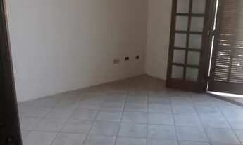 Imagem: Sobrado próximo Martins Pereira