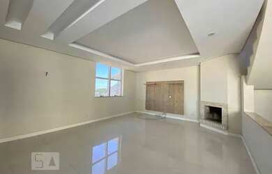 Imagem 2: Casa para Aluguel - São José, 3 Quartos, 220 m2