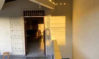 Imagem 3: Vende-se duas casas (térreo e primeiro andar)