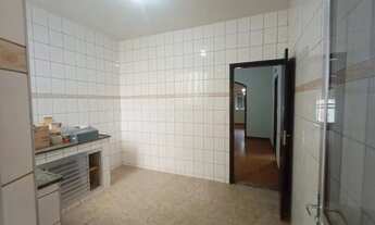 Imagem 4: Casa com 3 dormitórios para alugar por R$ 2.180,00/mês - Santa Luzia - Juiz de Fora/MG