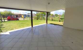 Imagem 4: Linda casa 04 dormitórios e suíte com ótima localização em Tramandaí