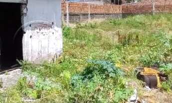 Imagem 6: Terreno em rua pública, no Bairro América. (Vizinho a empresa Limpa fossa Moderna
