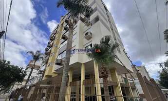 Imagem 4: Apartamento de dois quartos, suíte e uma vaga de garagem no bairro Menino Deus