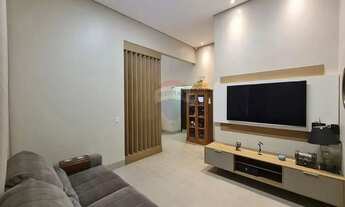 Imagem 3: Casa com 3 suítes à venda no Bairro Bandeirantes em Lucas do Rio Verde Com piscina aqueci