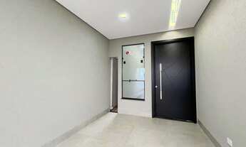 Imagem 6: Elegante casa com piscina no Jardim Itatiaia