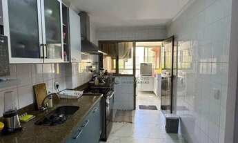 Imagem 2: Frente ao mar 180m² de elegância e conforto Um apartamento imponente, com 180m², quatro q