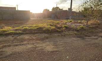 Imagem 2: Vende-se ágio de um lote no fonte da água lote de esquina com um lado murado ótimo lote