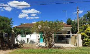 Imagem: Casa à venda, 3 quartos, 2 vagas, Pé de