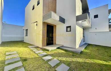 Imagem 2: Oportunidade Única em Manguinhos: Duplex com 4 Quartos e Acabamento Premium!