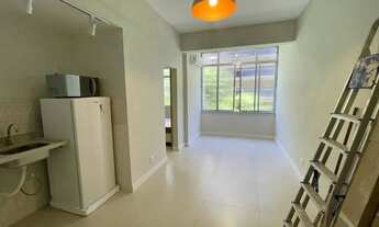 Imagem 2: Quarto e sala totalmente reformado em Copacabana