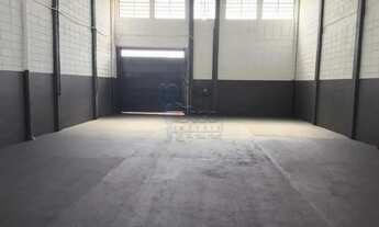 Imagem 2: Galpão comercial de 250m² com 02 banheiros para locação - Recreio Anhanguera