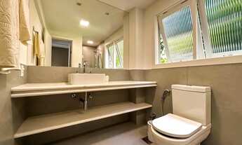 Imagem 4: Deck Privativo Casa com 5 dormitórios