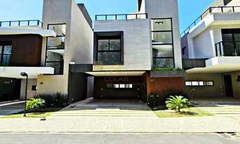 Imagem 3: Casa (Em condomínio), com 3 quartos e 5 banheiros à Venda, 246 m² em Curitiba/PR