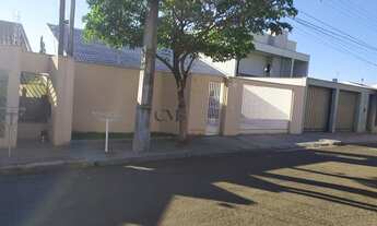 Imagem 4: LONDRINA - Casa Padrão - Coliseu