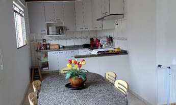 Imagem 4: Casa terrea com edicula -guabirotuba