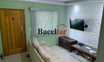 Imagem 2: Casa de Vila - Triplex / Residencial / Vila Valqueire