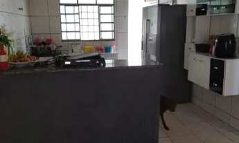 Imagem 2: Vende-se Casa com 3 dormitórios