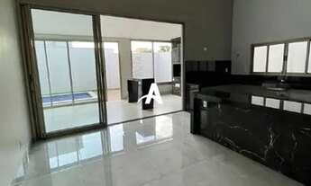 Imagem 3: Casa em Condomínio à venda, 3 quartos, 3 suítes, 4 vagas, JARDIM VERSAILLES - Uberlândia/M