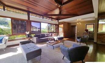 Imagem 2: Magnífica casa de 5 suítes em condomínio de luxo em Teresópolis/RJ