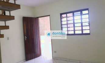 Imagem: Sobrado com 2 dormitórios para alugar