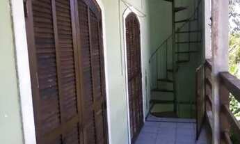 Imagem 6: Casa duplex a uma quadra da praia de Coqueiral perto da Pousada da Vovó