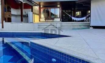 Imagem 2: Casa à venda no bairro Camboinhas - Niterói/RJ