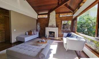 Imagem 3: Magnífica casa de 5 suítes em condomínio de luxo em Teresópolis/RJ