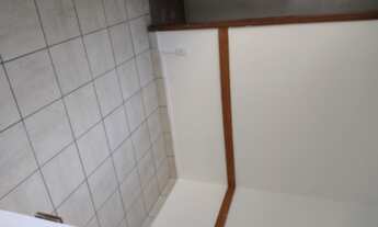 Imagem 4: Sala para aluguel com 30 m no Centro, com 01 banheiro e piso com cerâmica