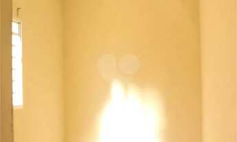 Imagem 5: CASA/SOBRADO (ENTRADA E QUINTAL COMPARTILHADO) (DISPONÍVEL ÚLTIMA SEMANA 06/2023)