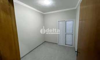Imagem 7: Casa à venda, 4 quartos, 2 suítes, 2 vagas, Shopping Park - Uberlândia/MG