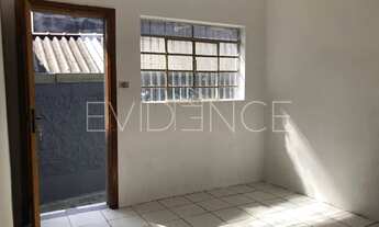 Imagem 2: Aluga-se Casa na Vila Invernada 1 Dormitório, sala, cozinha, Lavanderia e quintal