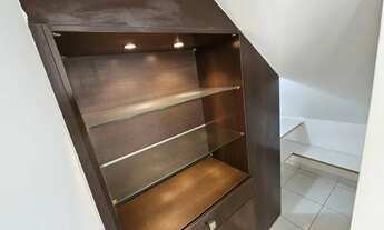 Imagem 5: Casa de condomínio sobrado para aluguel possui 160 metros quadrados com 3 quartos