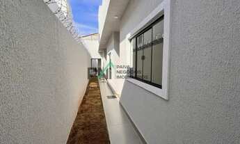 Imagem 3: Casa para Venda em Goiânia, Setor Três Marias, 3 dormitórios, 3 suítes, 4 banheiros, 2 vag