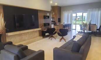 Imagem 3: CASA BEIRA LAGO COM 4 SUÍTES NO CONDOMÍNIO ENSEADA EM XANGRI-LÁ. REF: *89