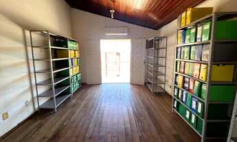 Imagem 7: Casa Duplex 472m² no Ininga 3 Suítes (sendo 1 com varanda e outra com varanda e closet) TR