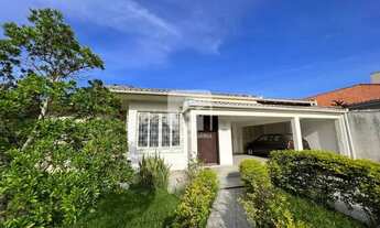 Imagem: Casa de 3 dormitórios no bairro Santa Mônica