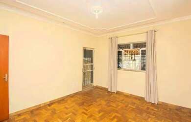 Imagem 2: Vende-se esta casa no Setor Tradicional