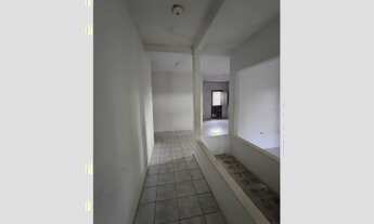 Imagem 6: Já pensou morar em uma chácara? E melhor ainda apenas a 1 km da cidade ? Sua oportunidade