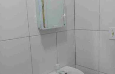 Imagem 7: Aluga-se Um kitnete grande excelente estado reformado