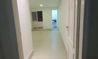 Imagem 2: ALUGO excelente Apto de 1 suíte, 60m2, no Umarizal