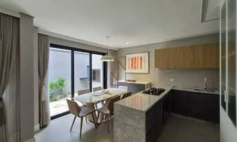 Imagem 2: Casa em condomínio 4 dormitórios no Xaxim!