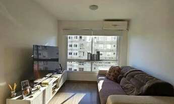 Imagem 4: Apartamento mobiliado de 2 dormitórios com suíte no bairro Jardim Carvalho em Porto Alegre