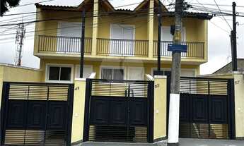 Imagem: Sobrado à venda com 3 quartos, sendo 1