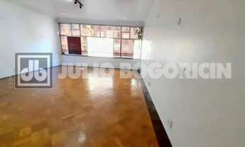 Imagem 5: POSTO 4 QUADRA DA PRAIA 150M2 SALÃO 2 AMBIENTES 3 QUARTOS ÁREA 2 DEPENDÊNCIAS VAGA ESCRITU