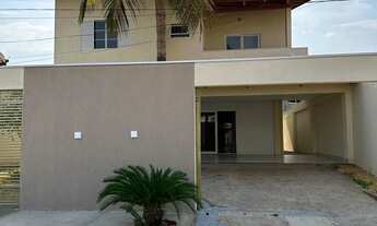 Imagem: Lindo sobrado com quatro suítes 108 Sul