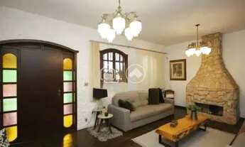 Imagem 2: Casa para aluguel, 7 quartos, 5 suítes, 3 vagas, Santa Lúcia - Belo Horizonte/MG