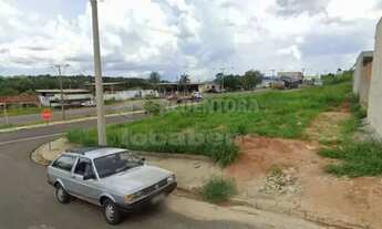 Imagem 2: Terreno em esquina viva no Colina Azul