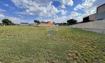 Imagem 4: Terreno em condominio Villa Di Maria