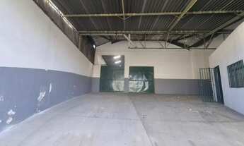 Imagem 4: Galpão de 880 m² à 250 metros do terminal Vila Sônia Metrô, 6 metros pé direito vão livre